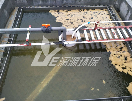 什么是污泥齡？如何判斷活性污泥是否老化？