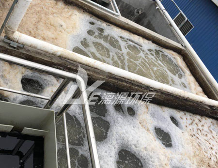 如何區(qū)分污泥中毒和污泥老化？