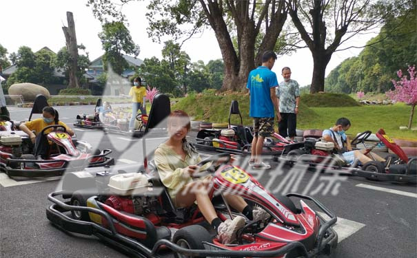 廢水處理廠家漓源環(huán)保2021年8月團(tuán)建活動暨8月生日會 廢水處理廠家漓源環(huán)保2021年8月團(tuán)建活動暨8月生日會