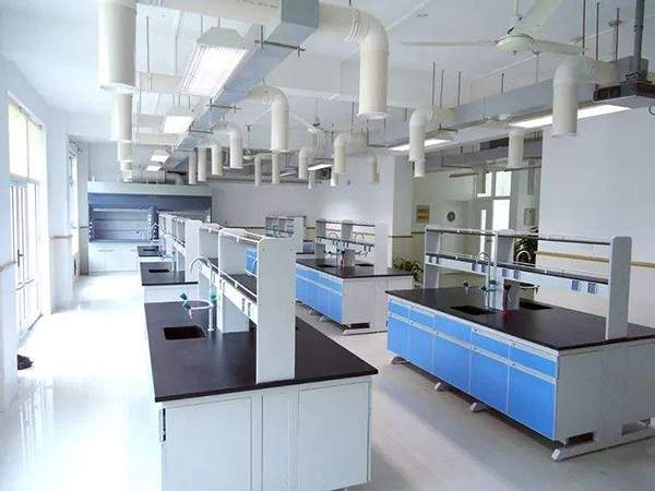 全鋼實(shí)驗(yàn)臺(tái)的進(jìn)風(fēng)方式是怎樣？